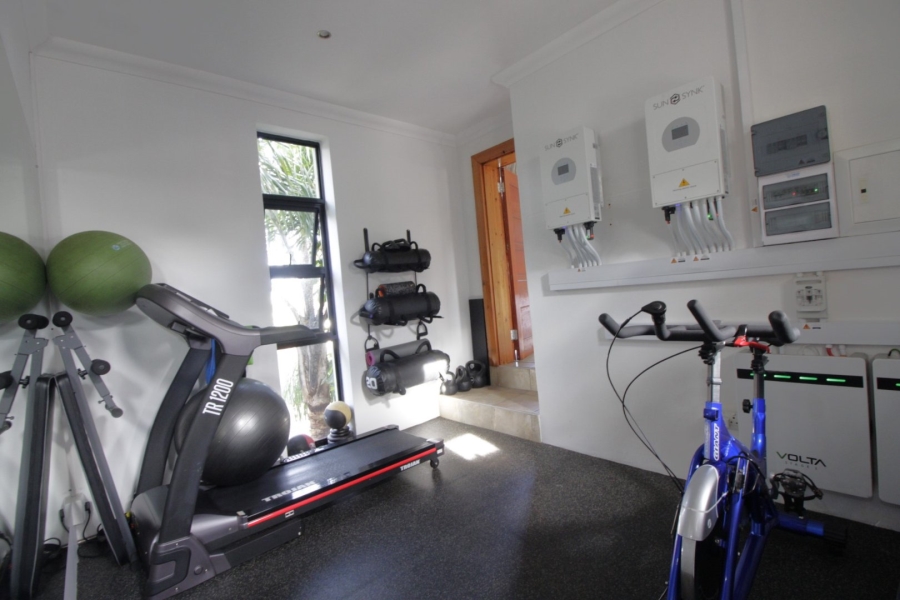 5 Bedroom Property for Sale in Humerail Eastern Cape